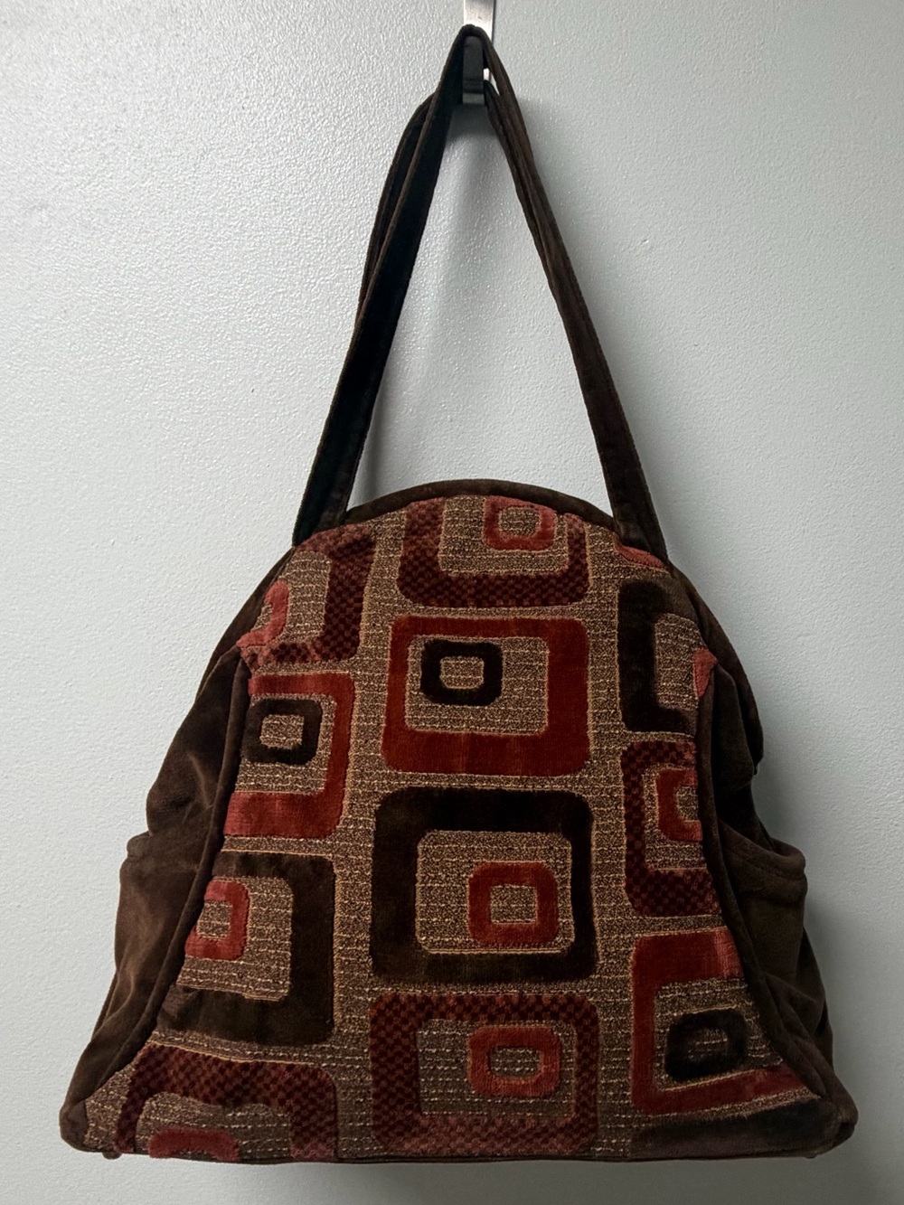 Offhand Design Brown Geometric Velvet Pattern Shoulder Bag